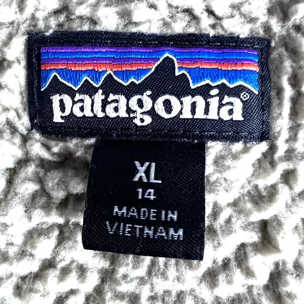 Patagonia Girls Los Gatos Style Green Fleece Vest XL Full-Zip Cozy Recycled